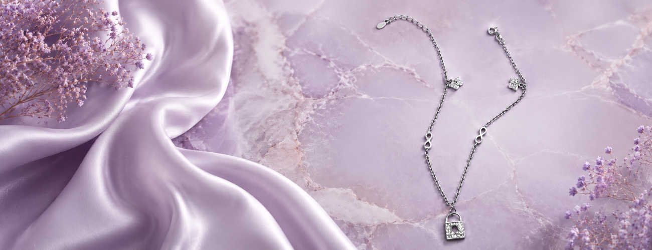 Infinity Anklet with Lock Charm in 925 Silver