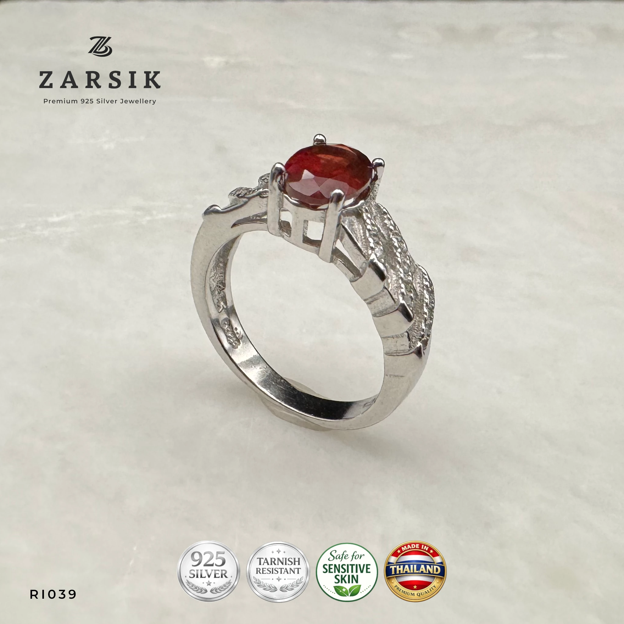 RI039_3 Majestic Garnet 925 Silver leaf ring with natural oval garnet and sparkling cubic zirconia detailing